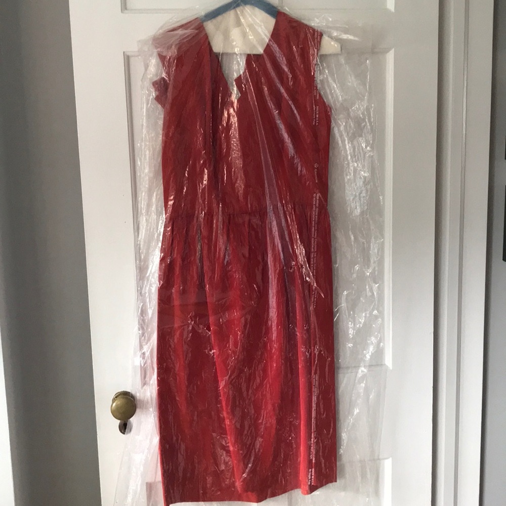 Authentic 1960s v neck dress with bows on back